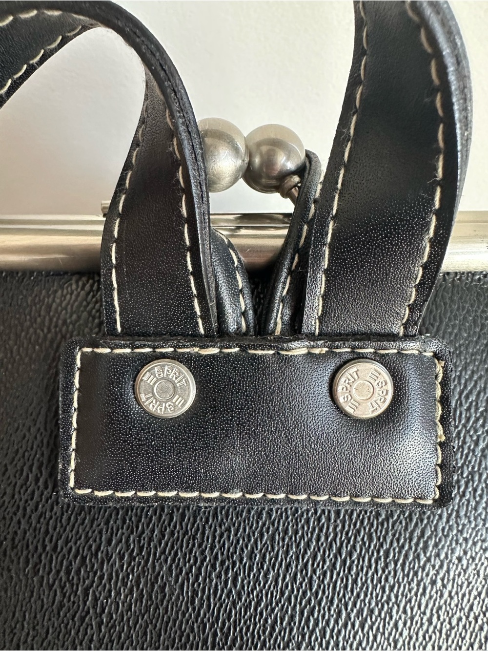 ESPRIT | VTG KISSLOCK SMALL BACKPACK / PURSE | BLACK FAUX LEATHER | EUC 90s Y2K - Picture 7 of 10